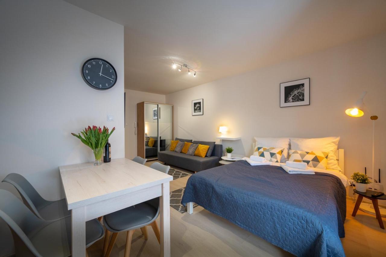 Rentplanet - Apartamenty Pstrowskiego Szklarska Poręba Exterior foto